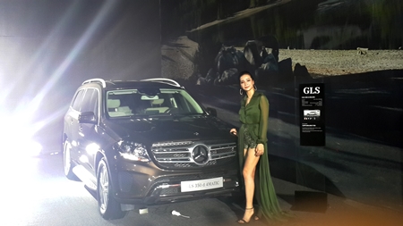 20160615 163056 Triển lãm Mercedes Benz Fascination chủ đề “SUVenture” khiến người xem mãn nhãn