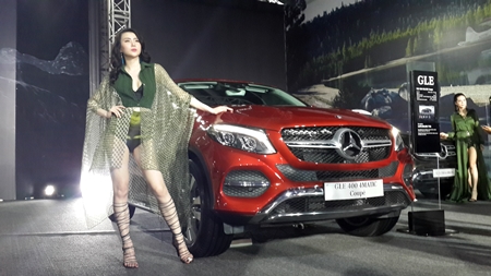 20160615 163157 Triển lãm Mercedes Benz Fascination chủ đề “SUVenture” khiến người xem mãn nhãn